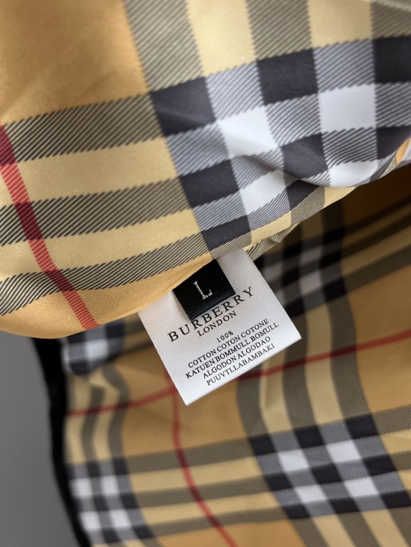 Burberry Outwear